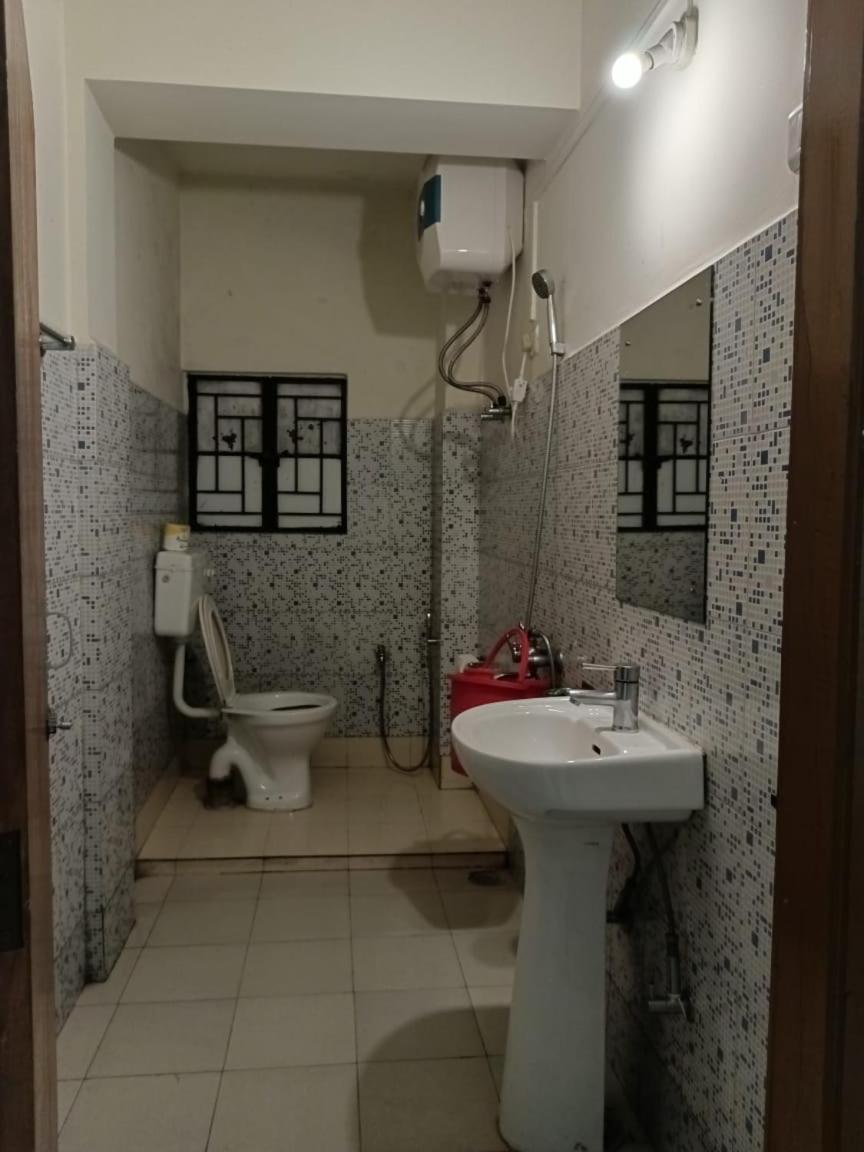 Hotel Travellers Inn Shillong Exterior photo