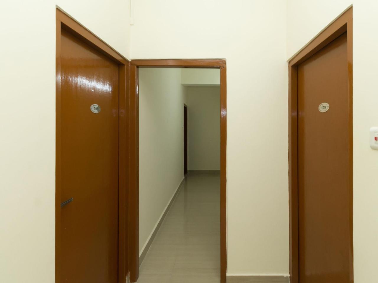 Hotel Travellers Inn Shillong Exterior photo